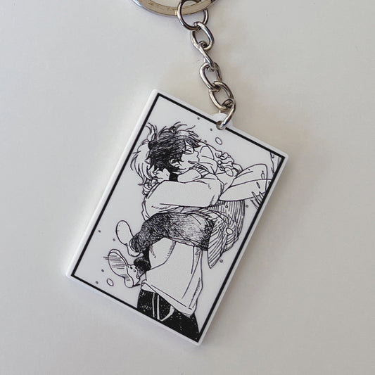 [Acrylic Keychain] "It's over" hug